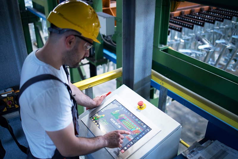 machine performance monitoring services