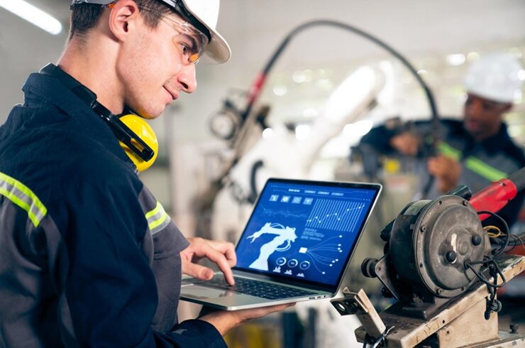 machine maintenance software